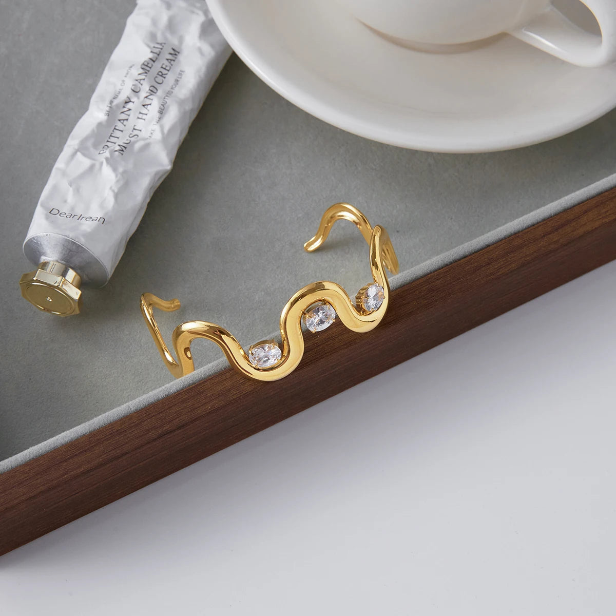 world Classic Trendy 18K Gold Color Plated Elliptical White Zircon Bracelets Waterproof Stainless-Steel Jewelry