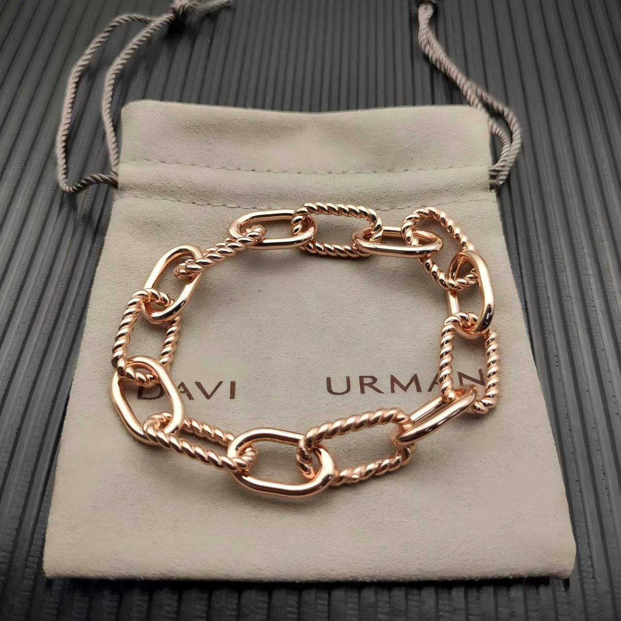 Fashionable Simple Retro Beaded Bracelet Daily Wear for Men and Women