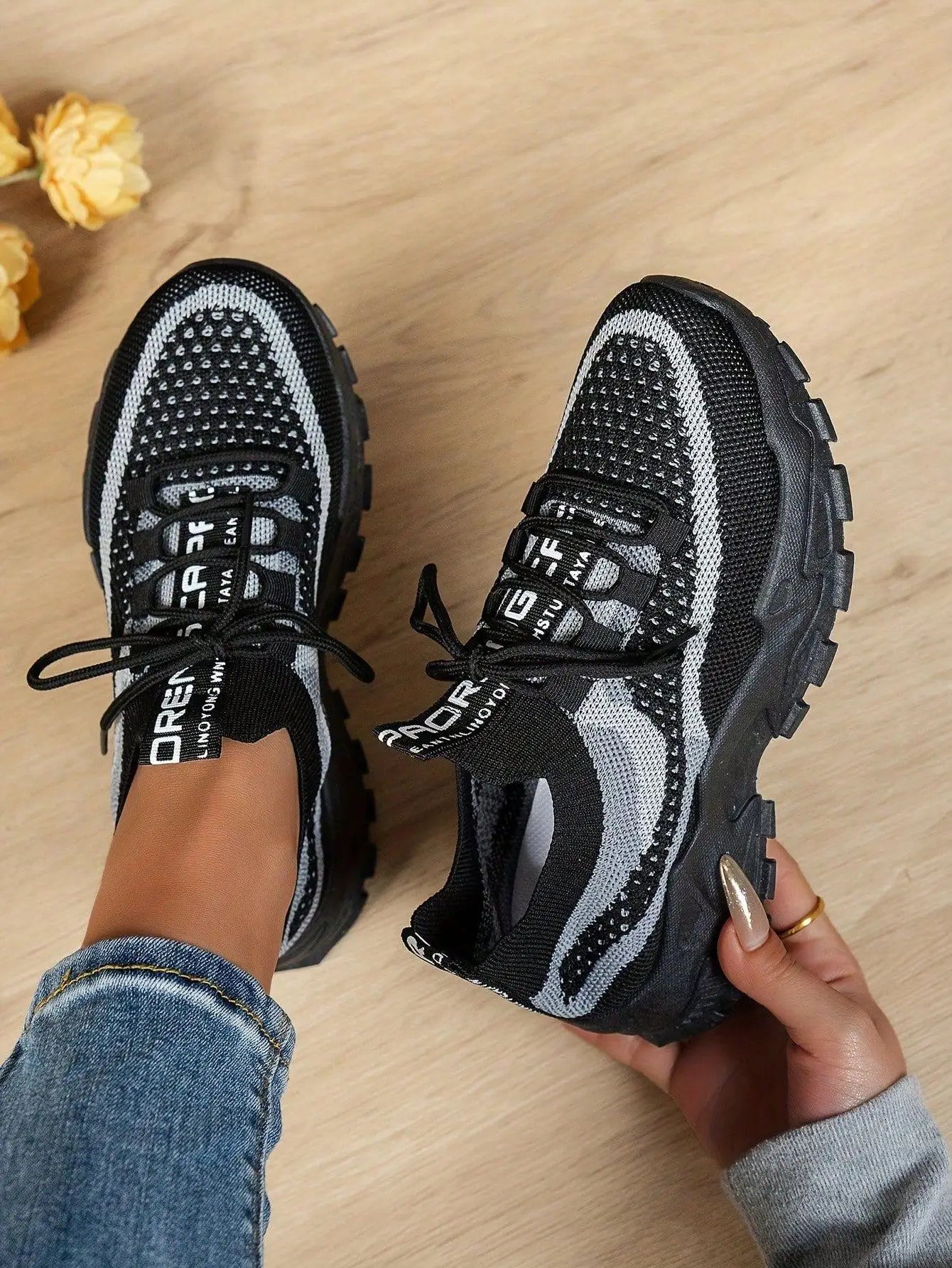 Chunky Sneakers Air Mesh Breathable Sports Shoe