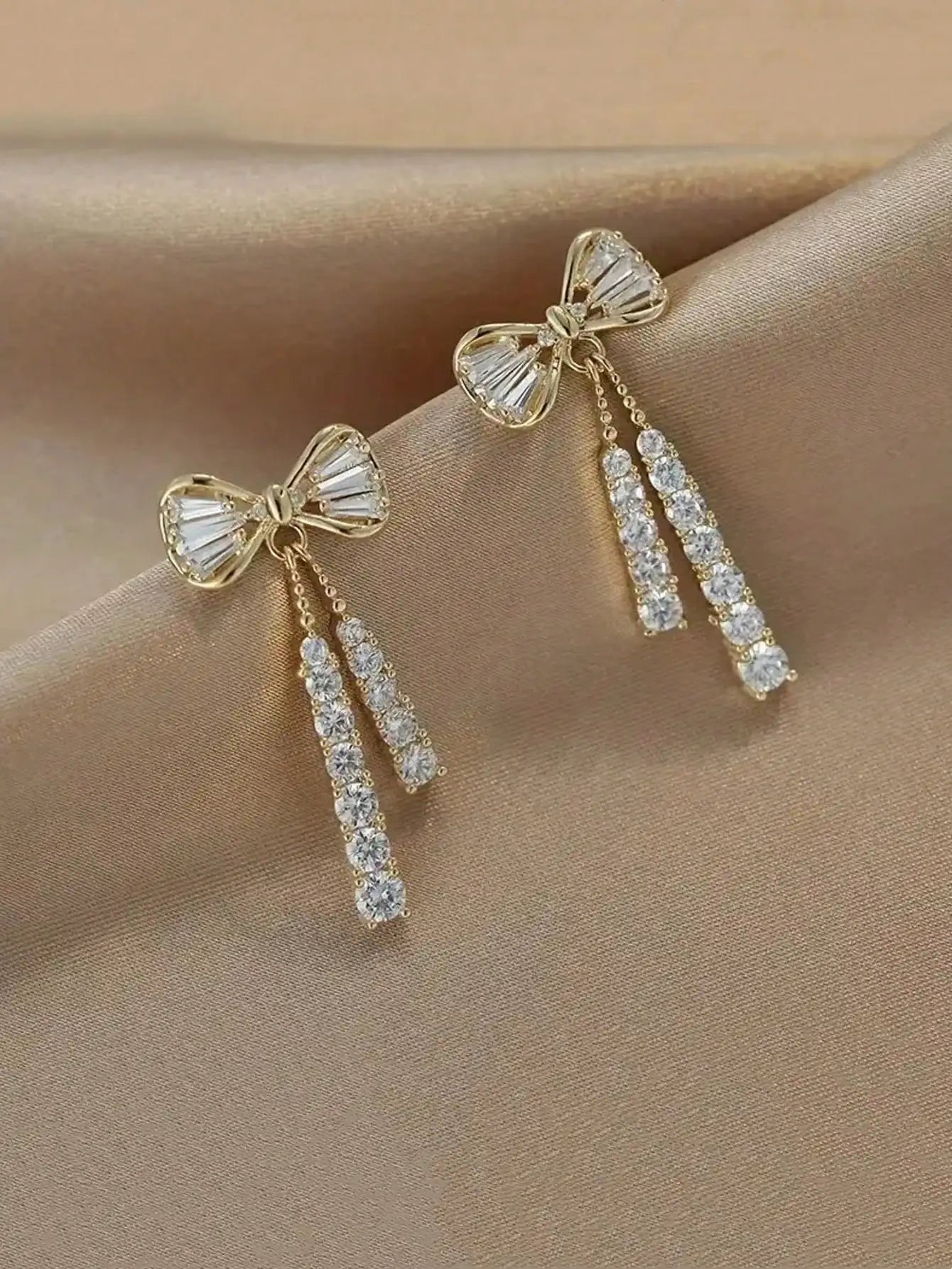 Bow Crystal Drop Earrings Sparkling Cubic Zirconia Long Tassel Earrings
