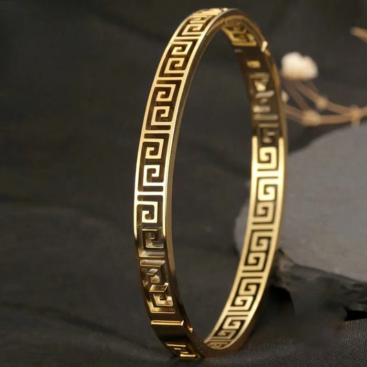 Fashionable vintage Greek key pattern bracelet