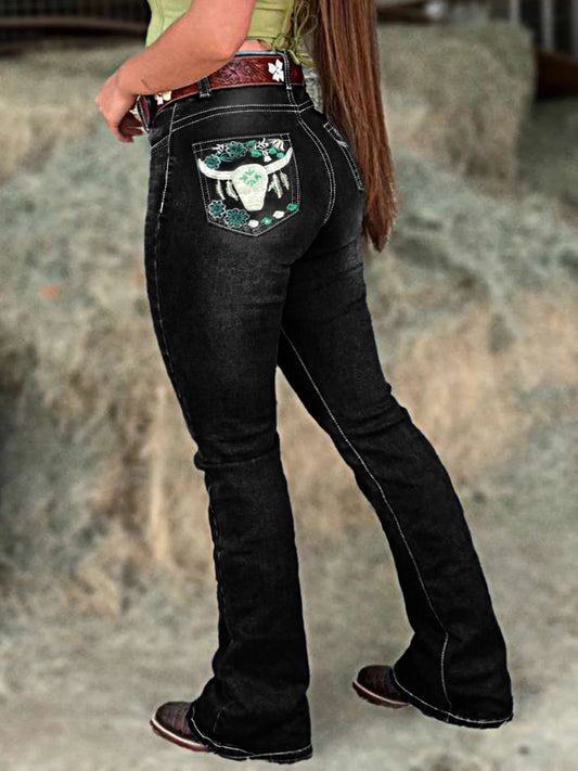 Plus-size women's high-waisted jeans with a bull's head design on the back pockets