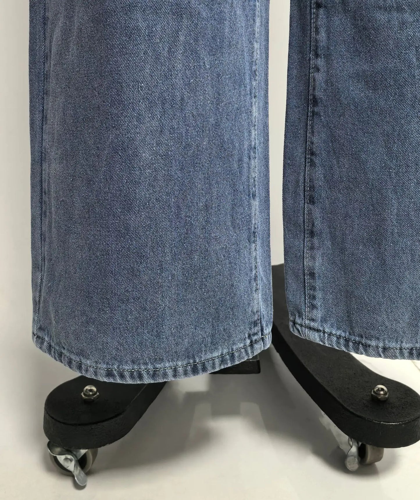 Heart Back Pocket Wide-Leg Jeans