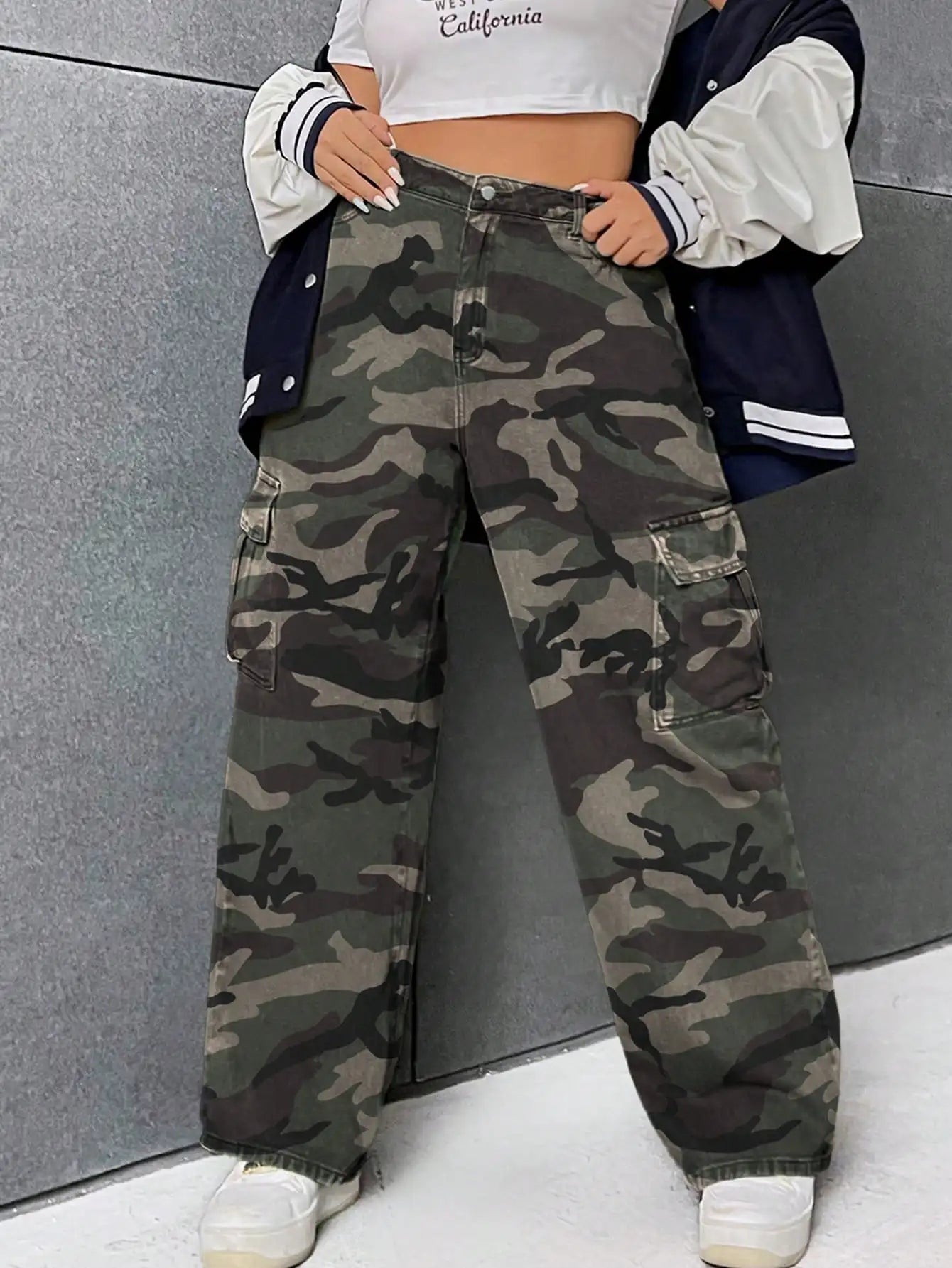 Plus Size Camo Print Wide Leg Cargo Jeans for Women